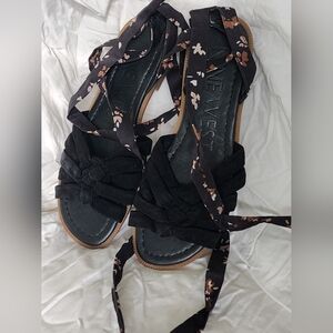 NWT Lace up Sandals